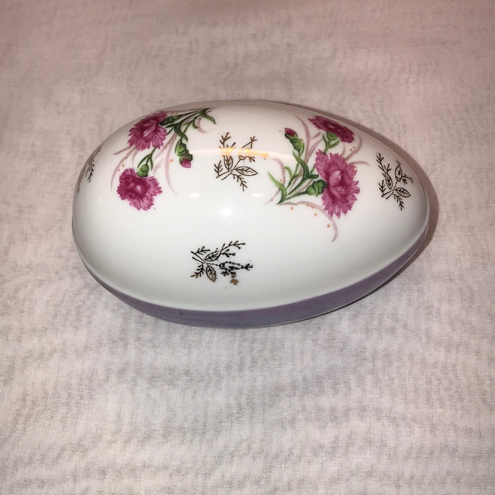 Vintage Ceramic Egg Trinket Dish